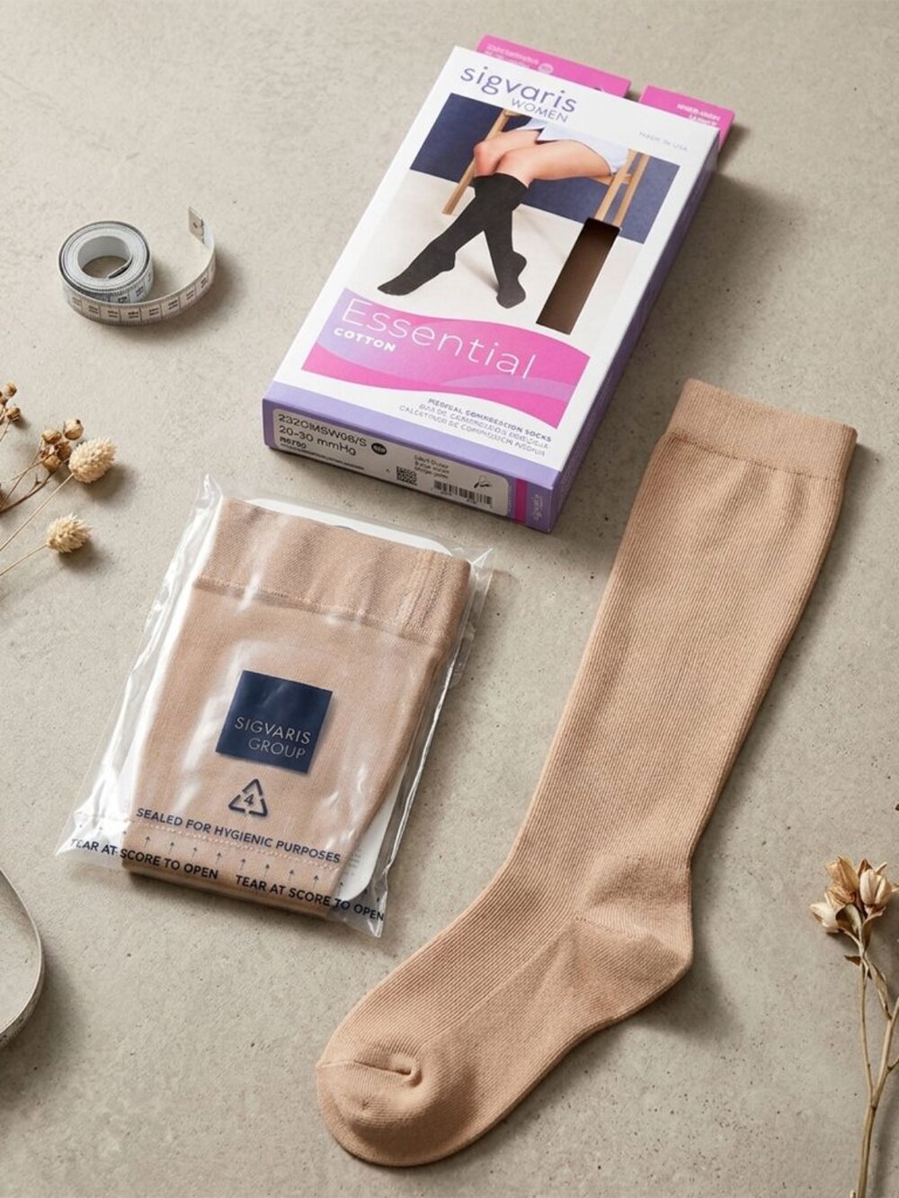 Sigvaris Essential Cotton Compression Socks 20-30 mmHg Beige MS NIB Medical